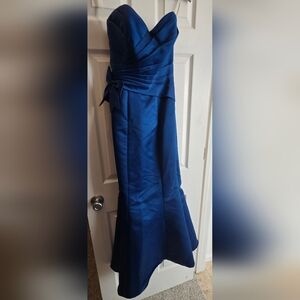 Saison Blanche Strapless Navy Blue Evening Gown Size 4